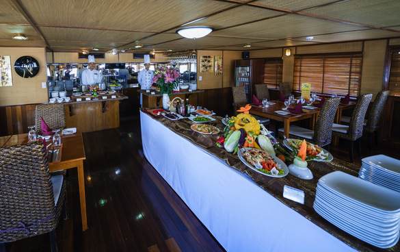CroisiEurope, RV Indochine, Restaurant 3 - ©Mardy Suong.jpg